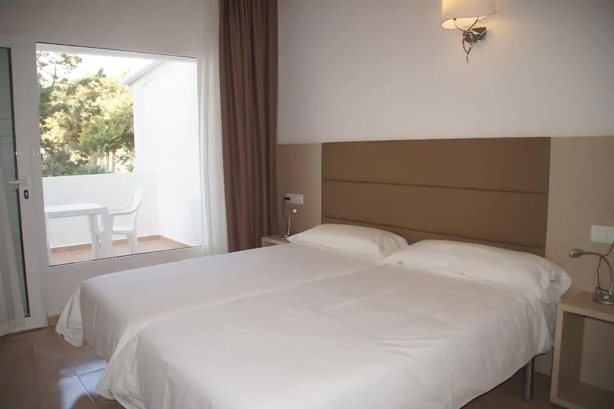 Hotel Lago Playa I Es Pujols Buitenkant foto