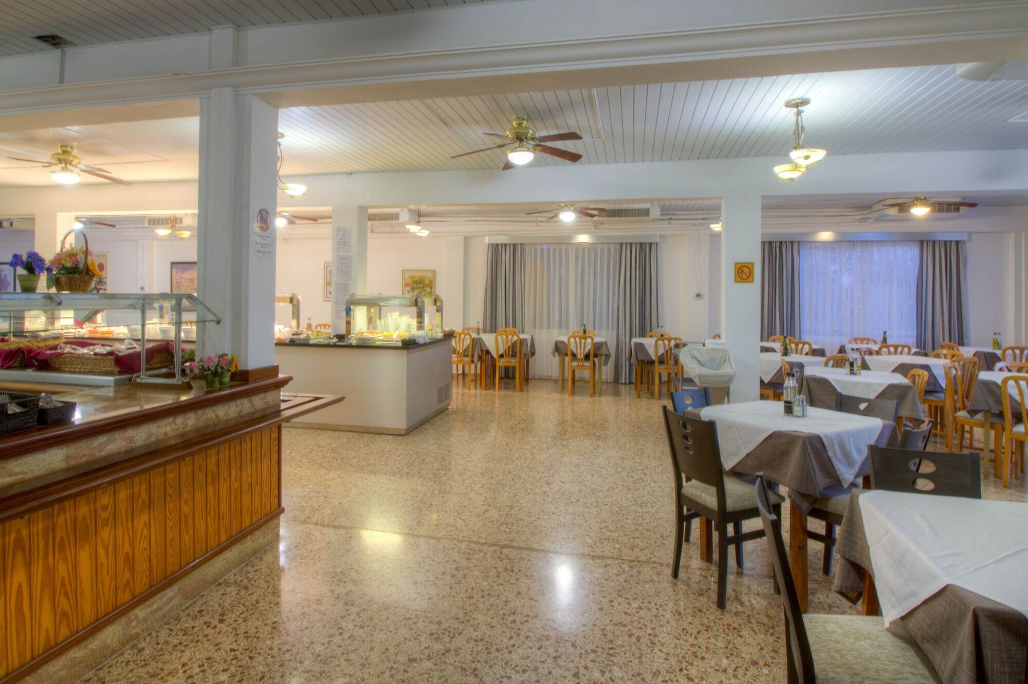 Hotel Lago Playa I Es Pujols Buitenkant foto